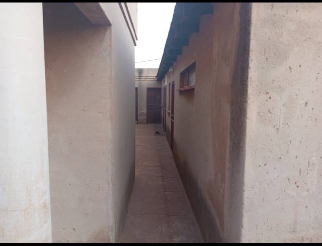 1 BEDROOM HOUSE FOR SALE IN KATLEHONG SOUTH